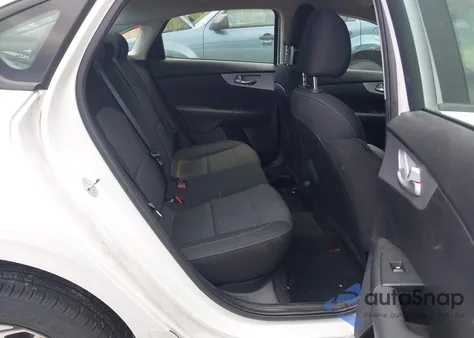 2024 Kia Forte Lxs из США, поврежденный, VIN 3KPF24AD2RE709904